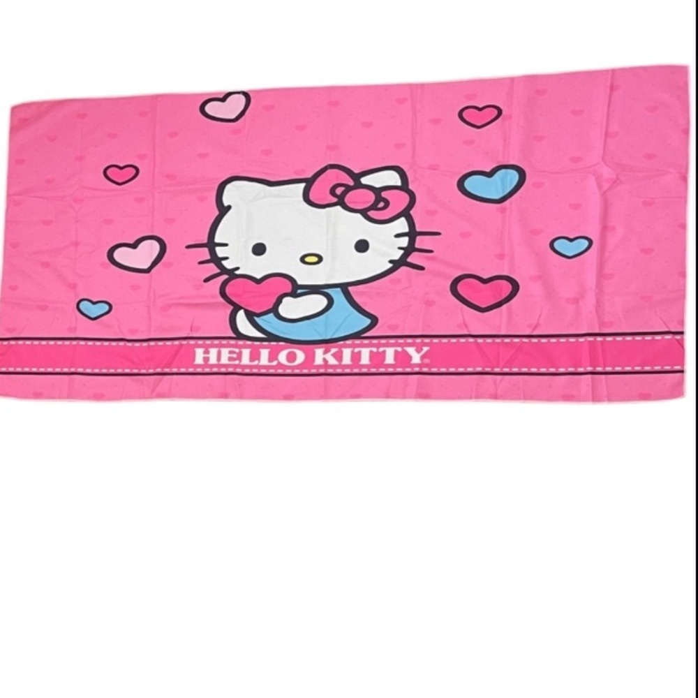 6000. Hello Kitty Pink Blanket